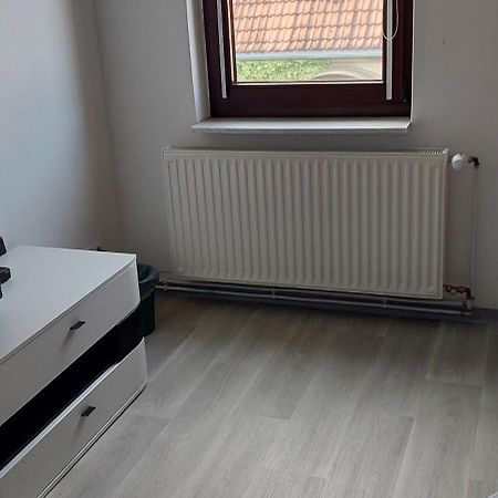 Zu Hause Auf Zeit Bei Marion Lejlighed Bobbau Eksteriør billede
