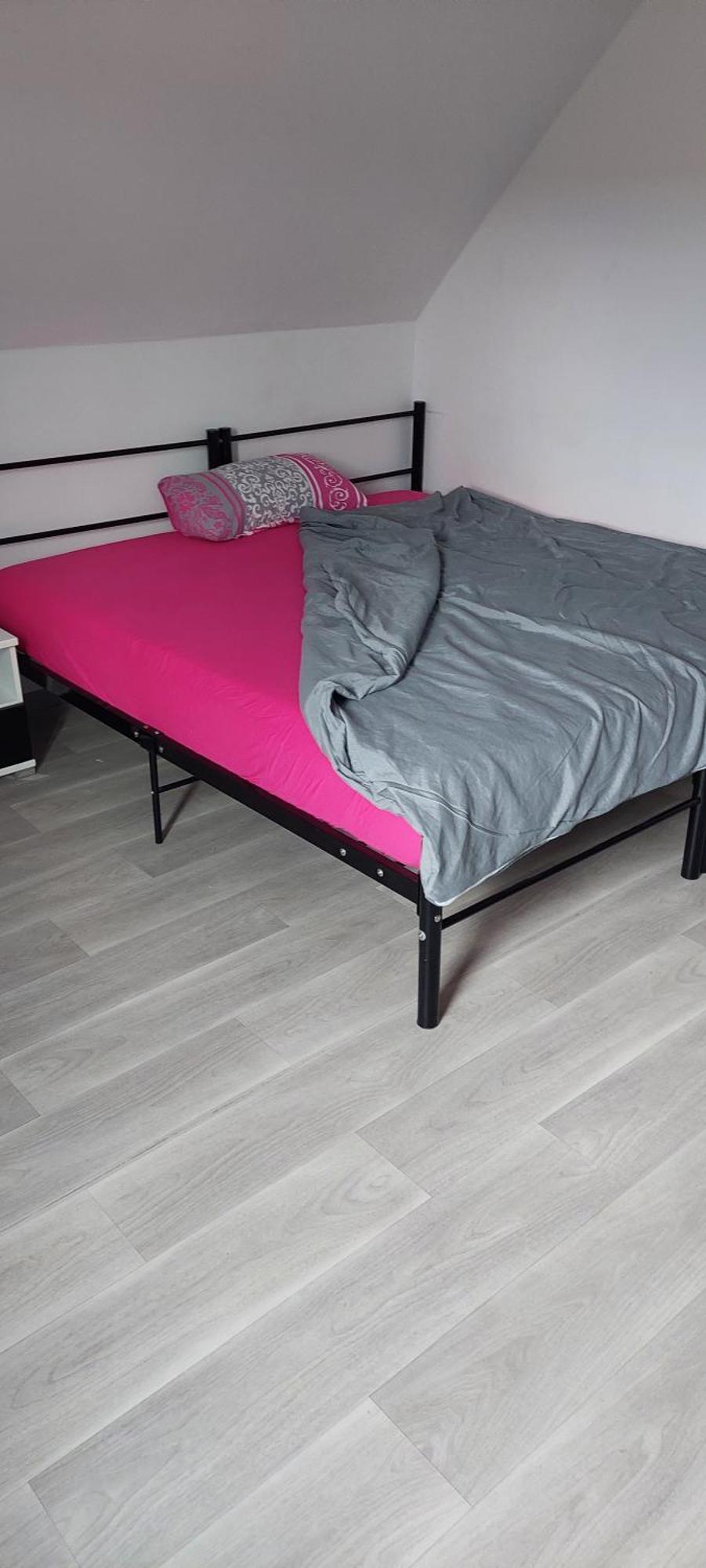 Zu Hause Auf Zeit Bei Marion Lejlighed Bobbau Eksteriør billede
